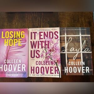 Colleen Hoover books. Losing hope, it ends with us, Layla..